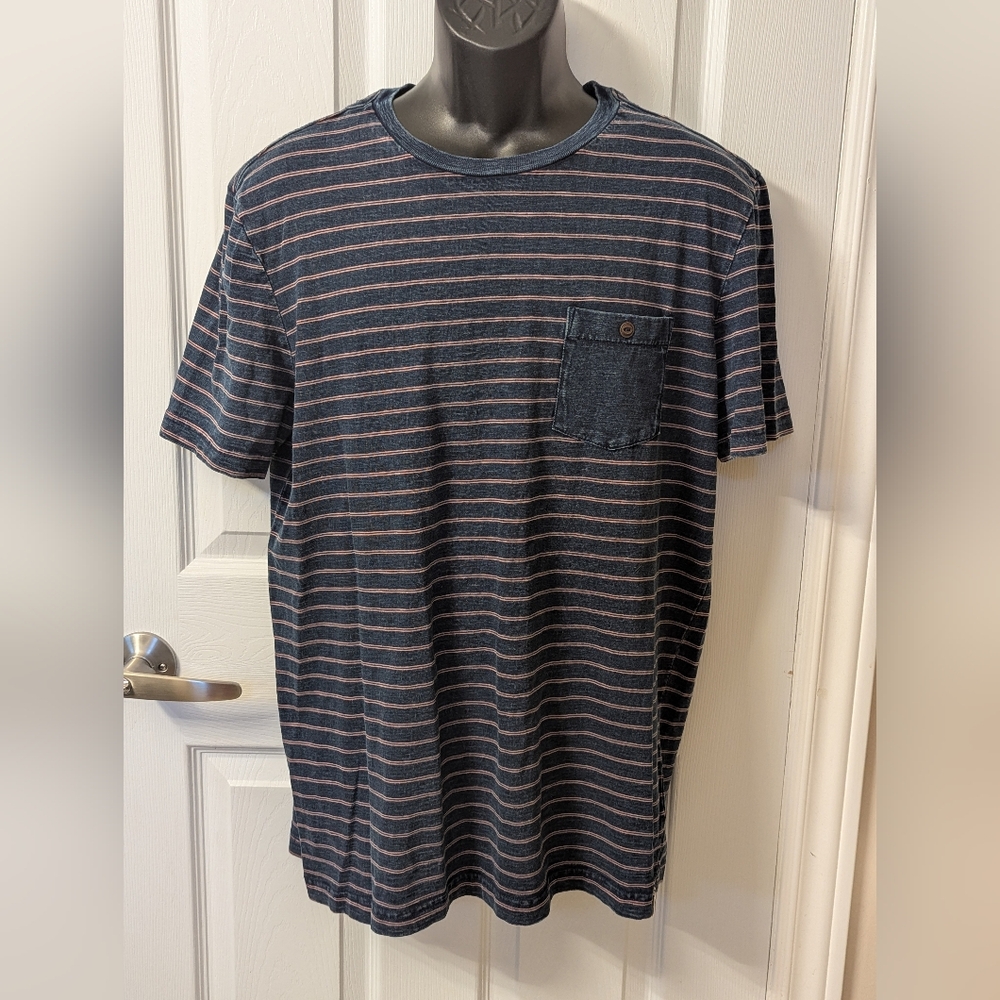 Ruff Hewn Men's Navy and Pink Striped Tee
